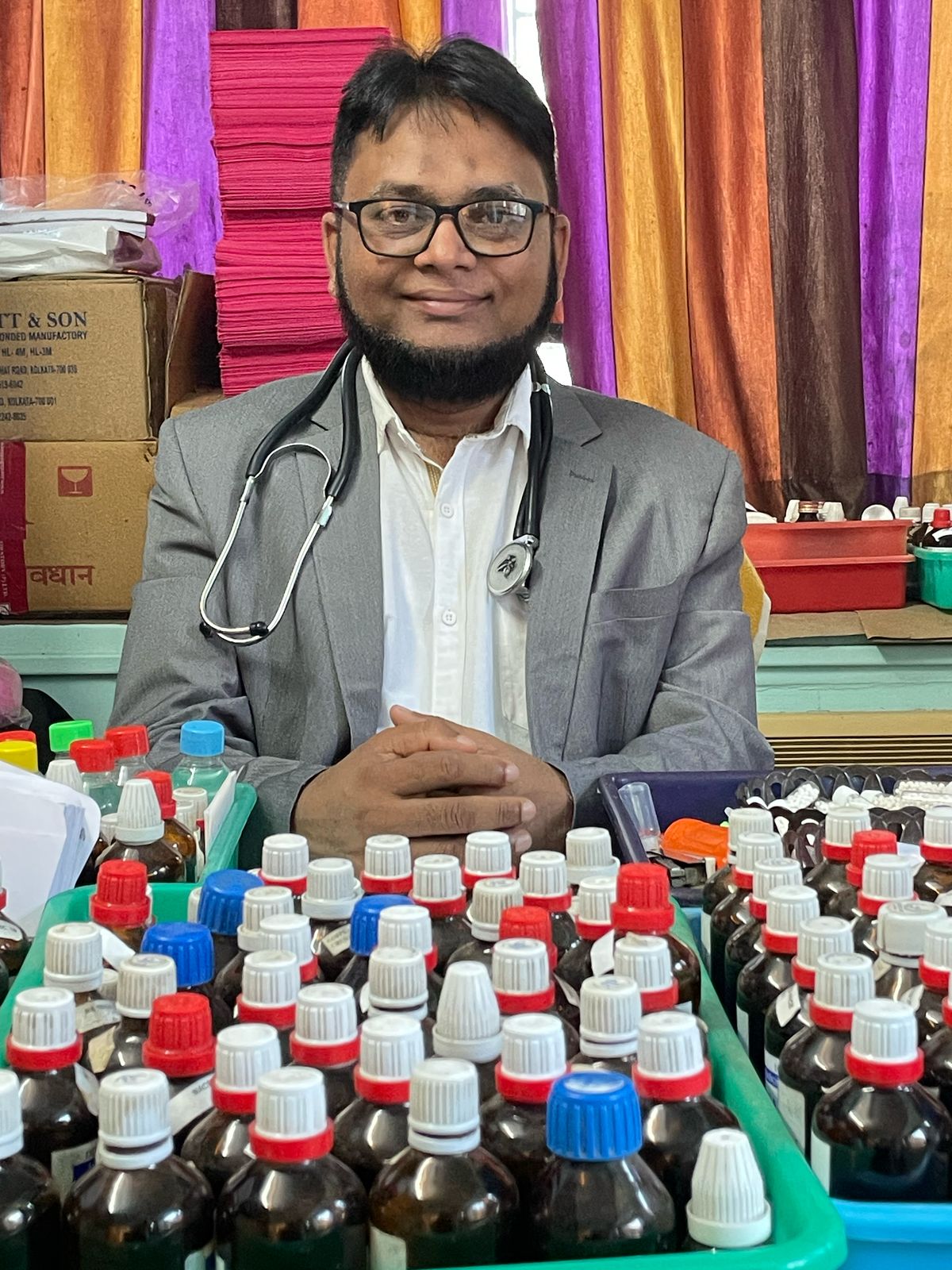 Dr. Tahazzat Fakir, Renowned Homeopathic Consultant